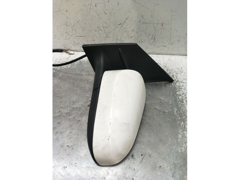 Recambio de retrovisor izquierdo para toyota aygo (_b4_) 1.0 (kgb40) referencia OEM IAM  ELÉCTRICO 2014