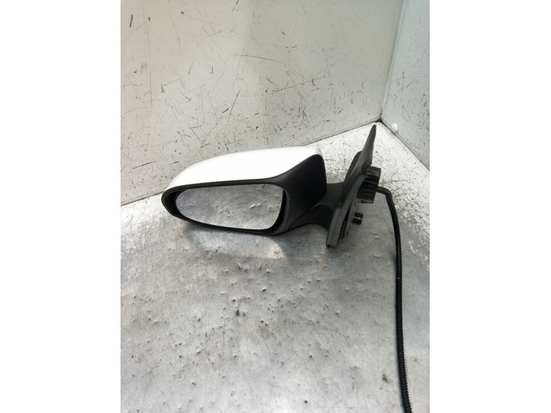 Recambio de retrovisor izquierdo para toyota aygo (_b4_) 1.0 (kgb40) referencia OEM IAM  ELÉCTRICO 2014