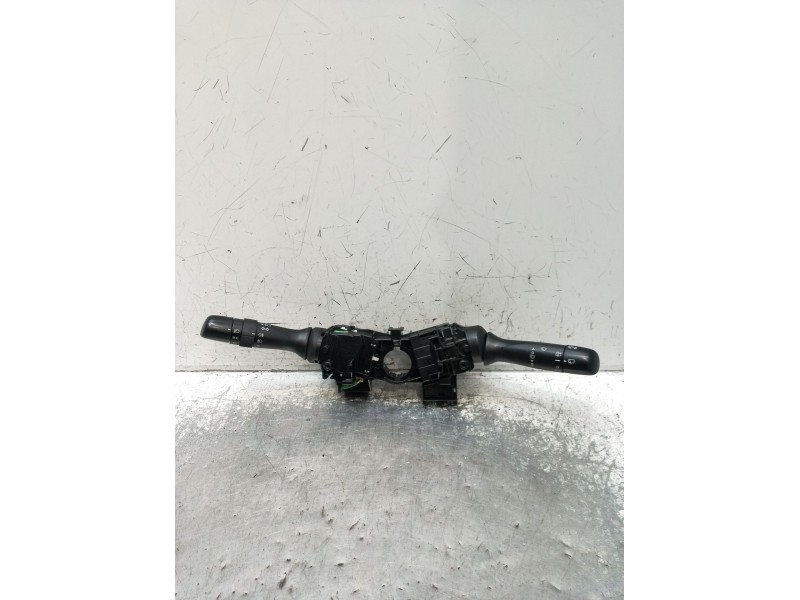 Recambio de mando luces para toyota aygo (_b4_) 1.0 (kgb40) referencia OEM IAM 17J088  2014