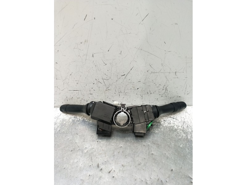 Recambio de mando luces para toyota aygo (_b4_) 1.0 (kgb40) referencia OEM IAM 17J088  2014