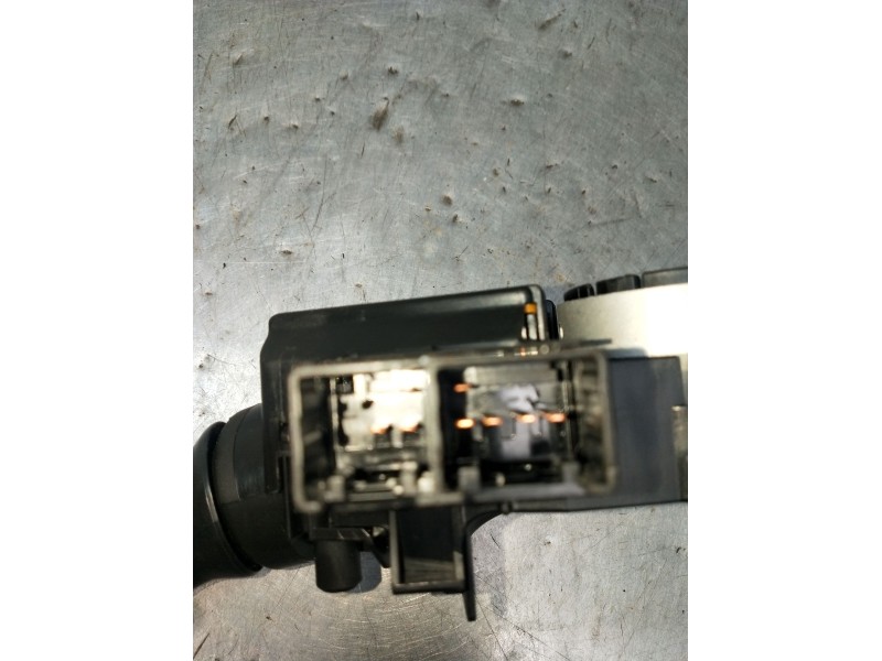 Recambio de mando luces para toyota aygo (_b4_) 1.0 (kgb40) referencia OEM IAM 17J088  2014