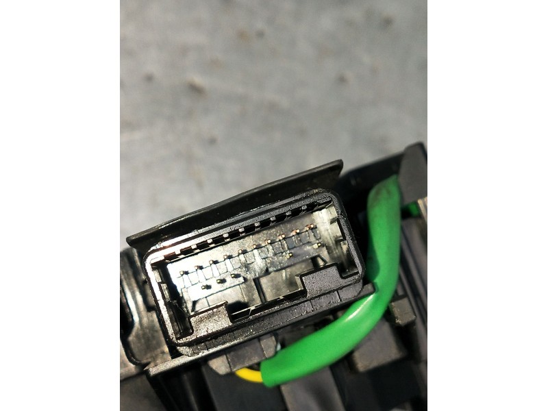 Recambio de mando luces para toyota aygo (_b4_) 1.0 (kgb40) referencia OEM IAM 17J088  2014