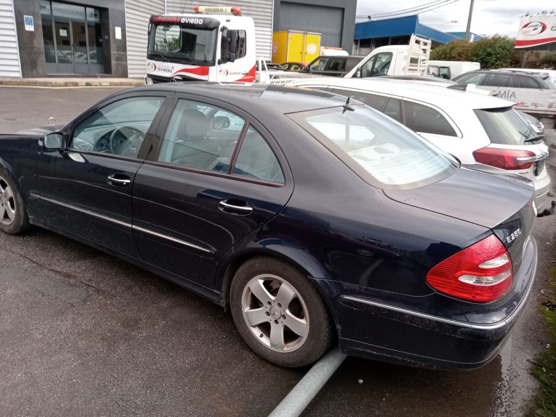 mercedes-benz clase e (w211) del año 2005
