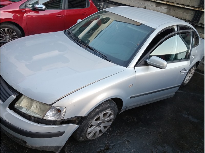 volkswagen passat berlina (3b2) del año 1999