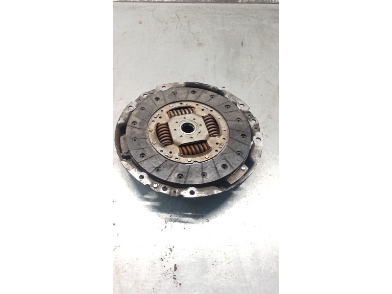 Recambio de kit embrague para peugeot 406 coupé (8c) 2.2 hdi referencia OEM IAM 701550  00