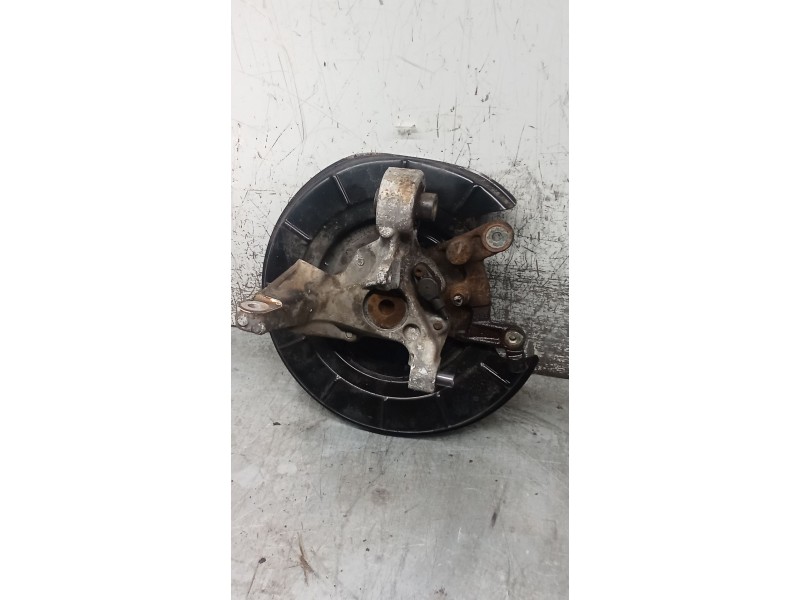 Recambio de mangueta trasera izquierda para peugeot 406 coupé (8c) 2.2 hdi referencia OEM IAM   00