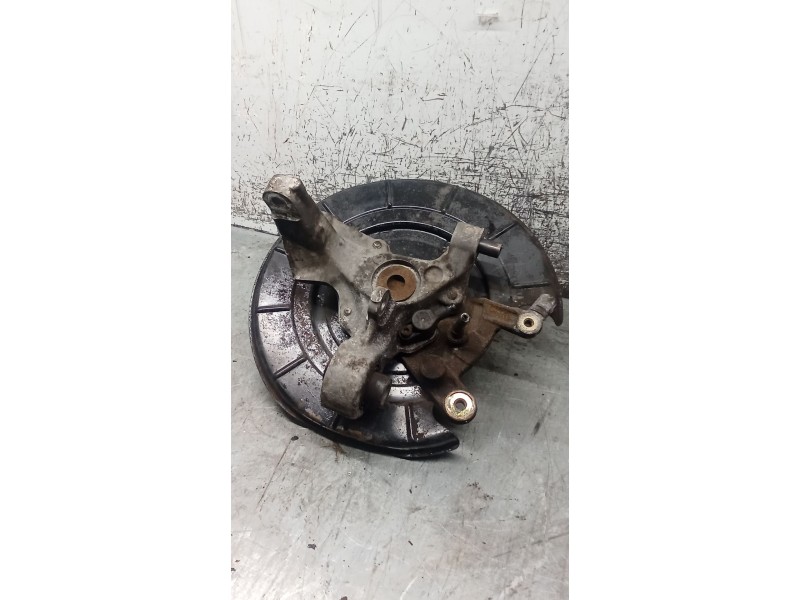 Recambio de mangueta trasera derecha para peugeot 406 coupé (8c) 2.2 hdi referencia OEM IAM   00