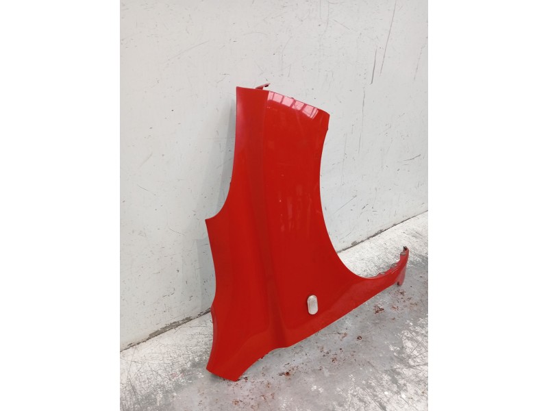 Recambio de aleta delantera derecha para nissan micra iii (k12) 1.2 16v referencia OEM IAM   2003