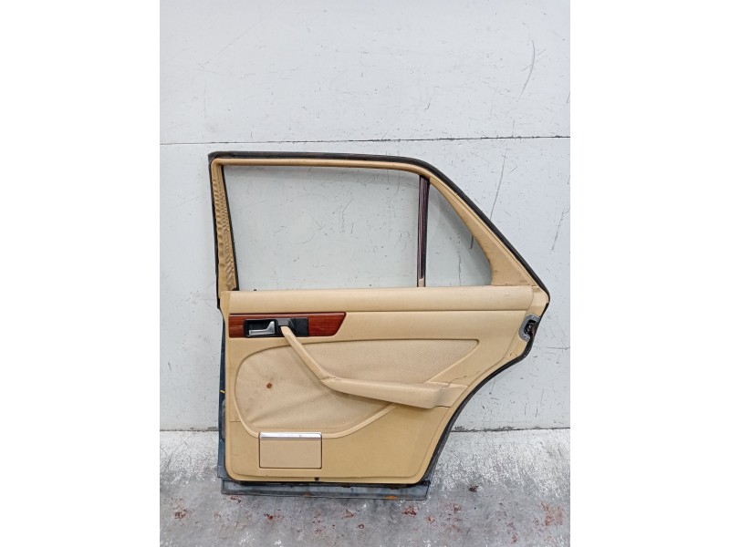 Recambio de puerta trasera derecha para mercedes-benz clase s (w126) berlina+coupe se 280 referencia OEM IAM   1980