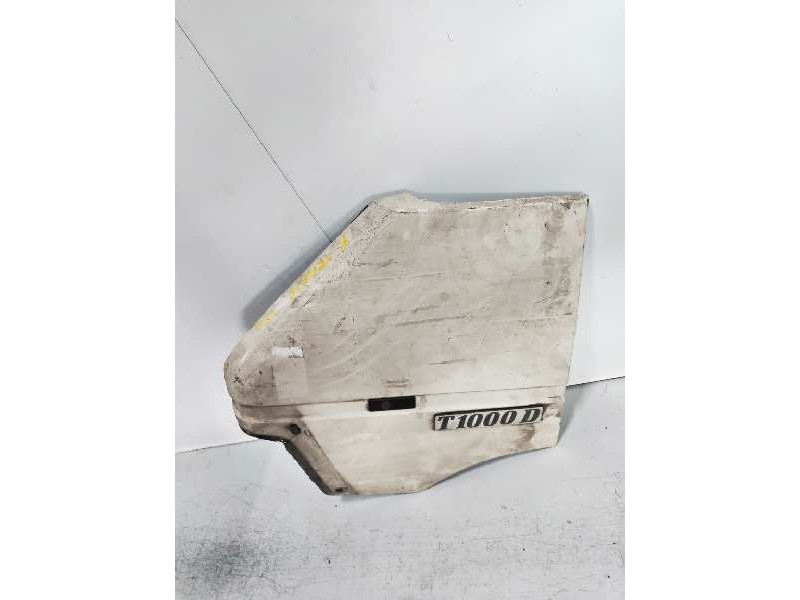 Recambio de aleta delantera izquierda para renault trafic 1.4 referencia OEM IAM   