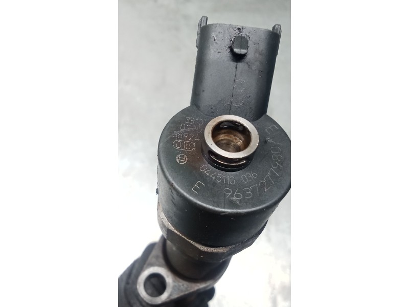 Recambio de inyector para peugeot 406 coupé (8c) 2.2 hdi referencia OEM IAM 044510036 9637277980 BOSCH