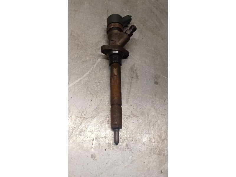 Recambio de inyector para peugeot 406 coupé (8c) 2.2 hdi referencia OEM IAM 044510036 9637277980 BOSCH