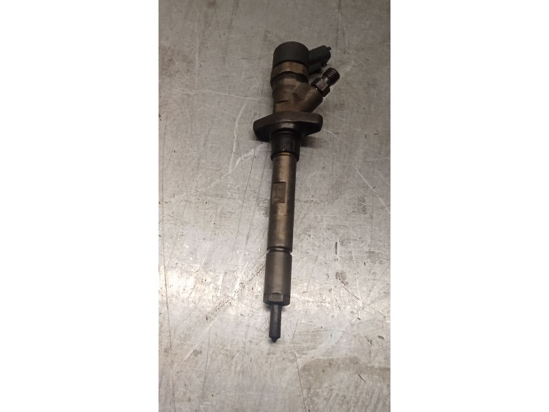 Recambio de inyector para peugeot 406 coupé (8c) 2.2 hdi referencia OEM IAM 044510036 9637277980 BOSCH