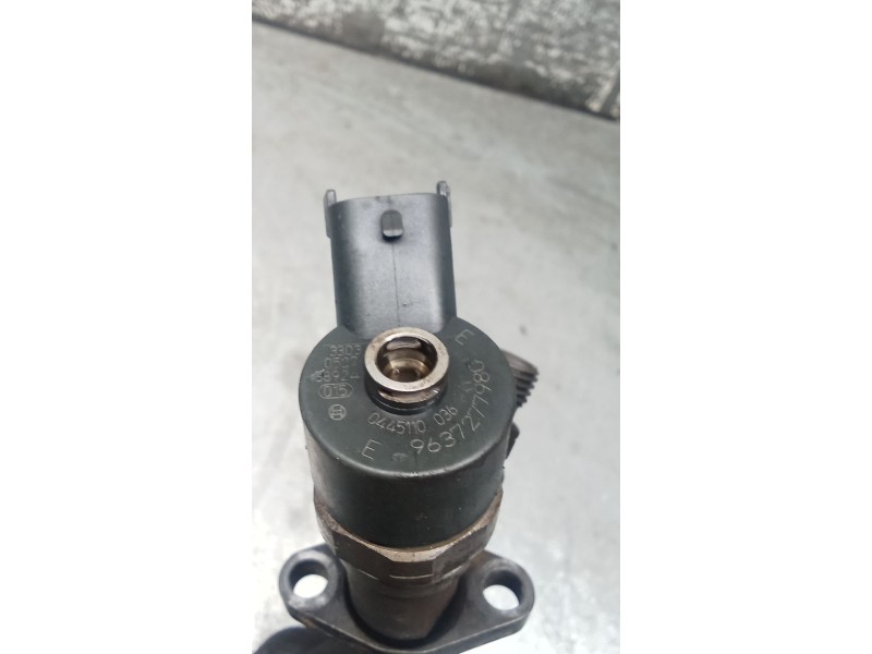 Recambio de inyector para peugeot 406 coupé (8c) 2.2 hdi referencia OEM IAM 044510036 9637277980 BOSCH