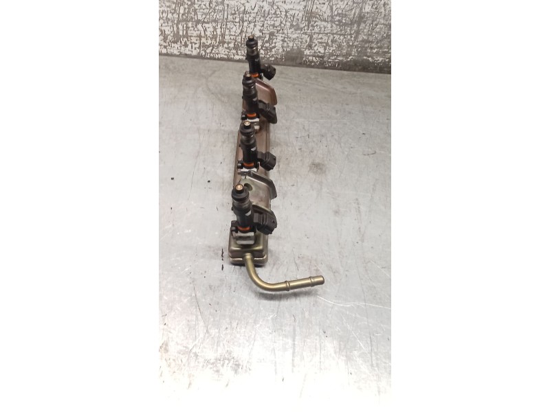 Recambio de rampa inyectora para nissan micra iii (k12) 1.2 16v referencia OEM IAM   03