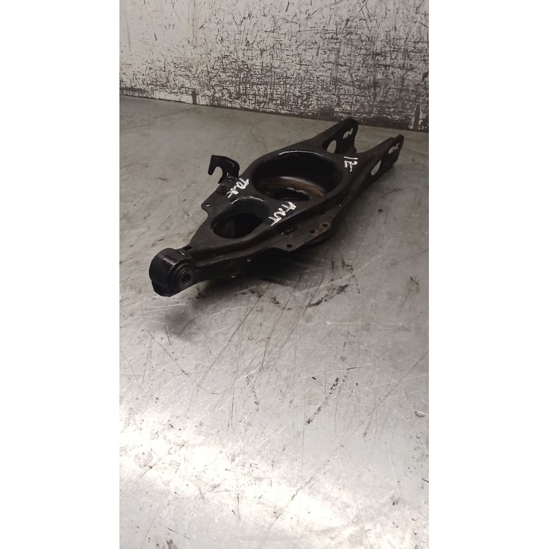 Recambio de brazo suspension inferior trasero izquierdo para mercedes-benz clase e (w211) e 280 cdi (211.020) referencia OEM IAM