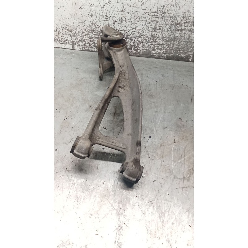 Recambio de brazo suspension superior trasero izquierdo para peugeot 406 coupé (8c) 2.2 hdi referencia OEM IAM  TIRANTE 00