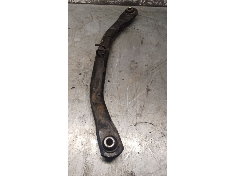 Recambio de brazo suspension superior trasero izquierdo para peugeot 406 coupé (8c) 2.2 hdi referencia OEM IAM   00