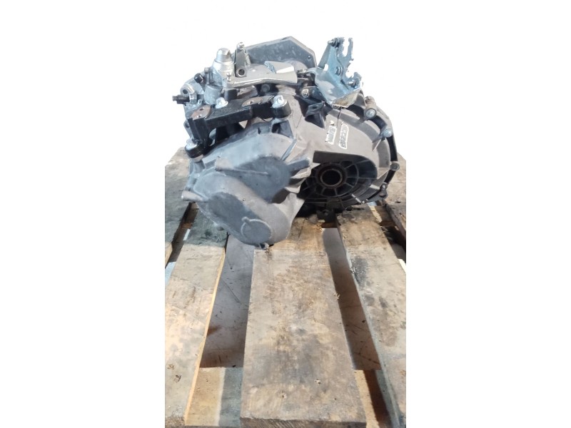Recambio de caja cambios para alfa romeo spider (177) 2.4 jtd 20v referencia OEM IAM F40 6V 90043443 HE