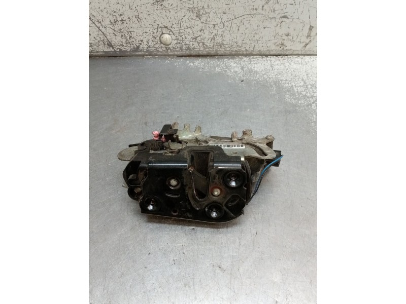 Recambio de motor cierre centralizado delantero izquierdo para mercedes-benz viano (w639) cdi 2.2 (639.811, 639.813, 639.815, 63