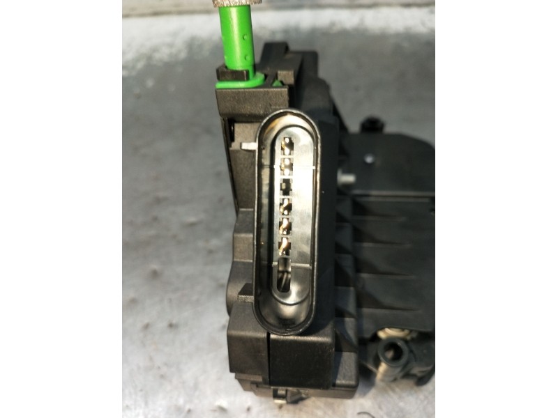 Recambio de motor cierre centralizado delantero izquierdo para ford kuga (cbs) trend referencia OEM IAM BM5AA21813AF 5P 2013