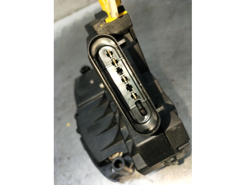 Recambio de motor cierre centralizado trasero derecho para ford kuga (cbs) trend referencia OEM IAM BM5AA26412AF 5P 2013