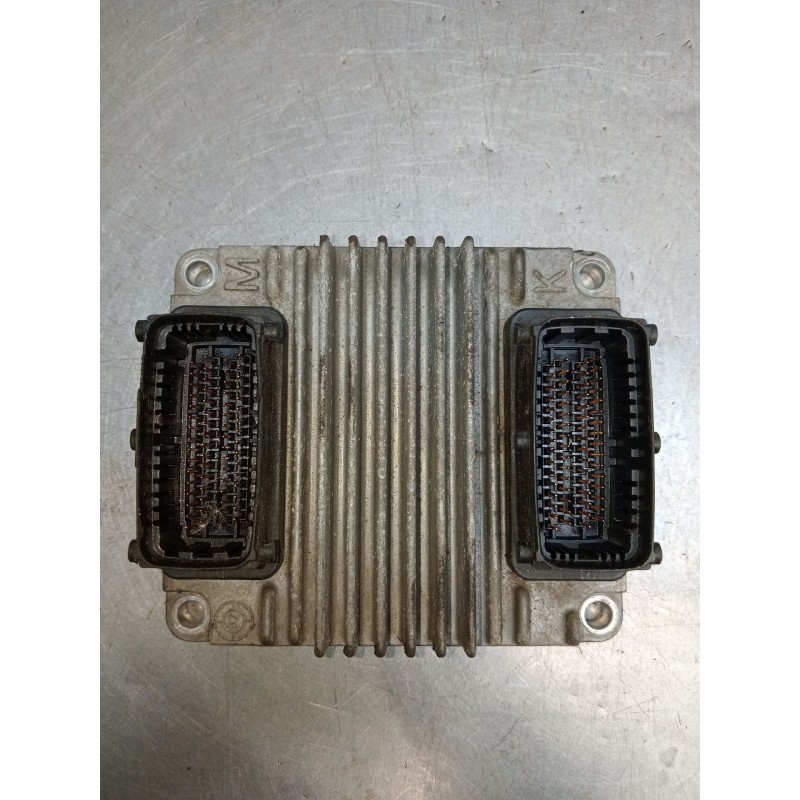 Recambio de centralita motor uce para opel combo furgoneta/monovolumen 1.7 di 16v referencia OEM IAM 8972406221 09391269 2001