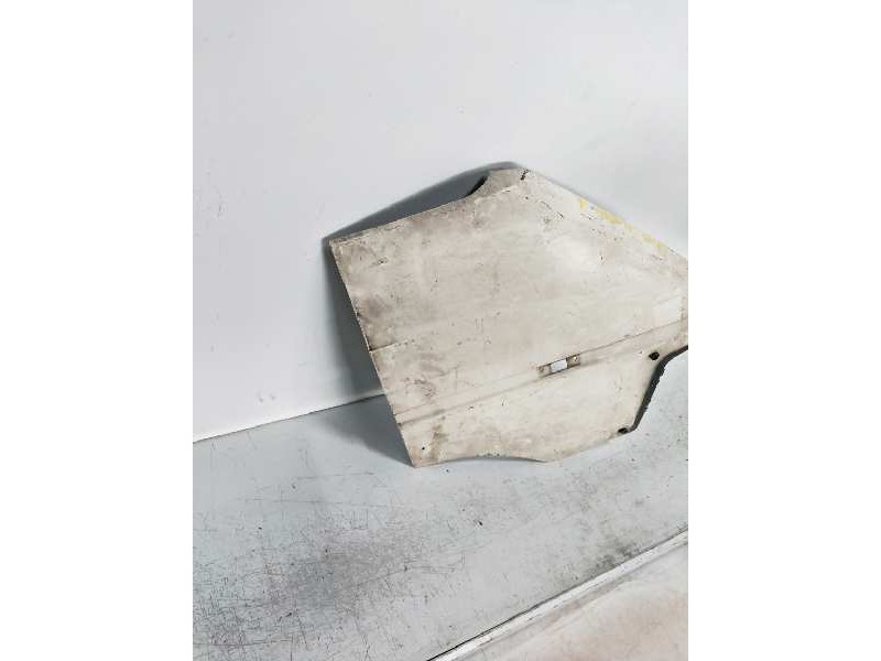 Recambio de aleta delantera derecha para renault trafic 1.4 referencia OEM IAM   