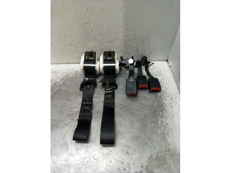 Recambio de juego cinturones trasero para ford kuga (cbs) trend referencia OEM IAM  5P 2013
