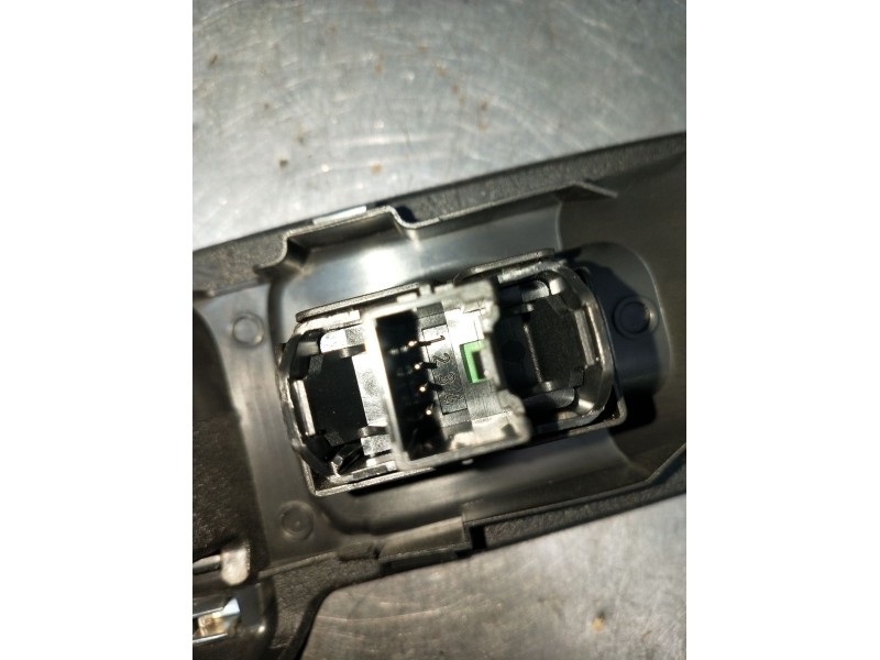 Recambio de mando elevalunas delantero derecho para ford kuga (cbs) trend referencia OEM IAM CV44S26690CA 5P 2013