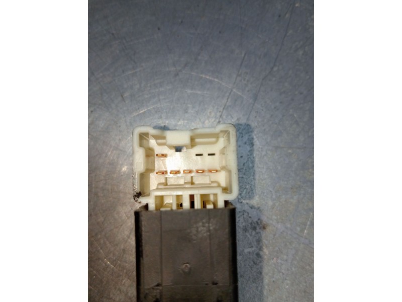 Recambio de mando elevalunas delantero derecho para nissan primera hatchback (p11) 1.6 16v referencia OEM IAM   1999 4P