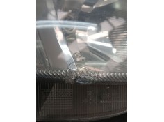 Recambio de faro derecho para opel combo furgoneta/monovolumen 1.7 di 16v referencia OEM IAM  VER FOTOS CRISTAL DAÑADO 2001 2