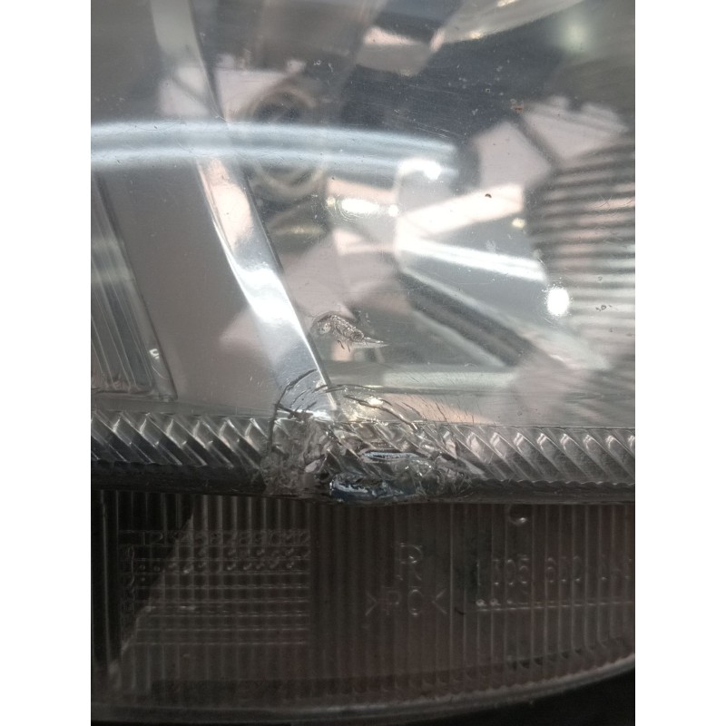 Recambio de faro derecho para opel combo furgoneta/monovolumen 1.7 di 16v referencia OEM IAM  VER FOTOS CRISTAL DAÑADO 2001