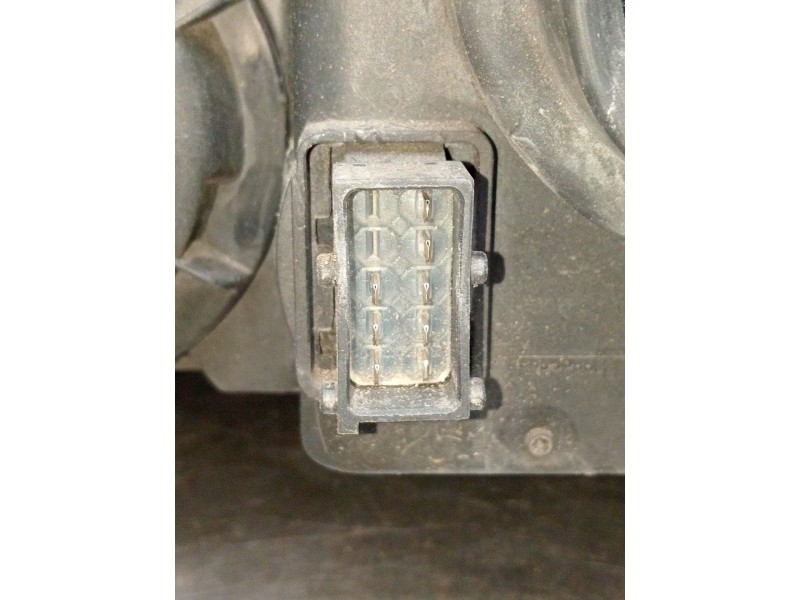 Recambio de faro derecho para opel combo furgoneta/monovolumen 1.7 di 16v referencia OEM IAM  VER FOTOS CRISTAL DAÑADO 2001