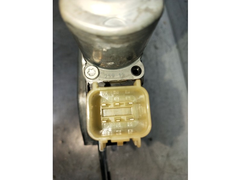 Recambio de elevalunas trasero derecho para ford kuga (cbs) trend referencia OEM IAM  5P 2013