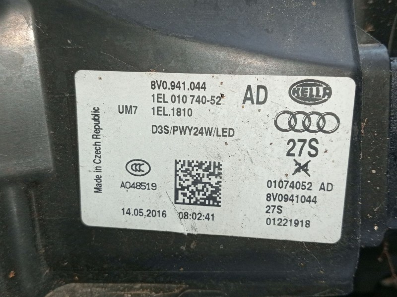 Recambio de faro derecho para audi a3 sportback (8va) ambiente referencia OEM IAM 8V0941044 1EL01074052 8V0941044 BI-XENON