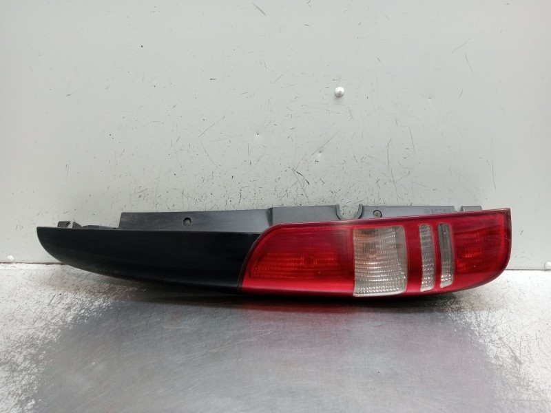 Recambio de piloto trasero izquierdo para mercedes-benz viano (w639) cdi 2.2 (639.811, 639.813, 639.815, 639.711, 639.713) refer