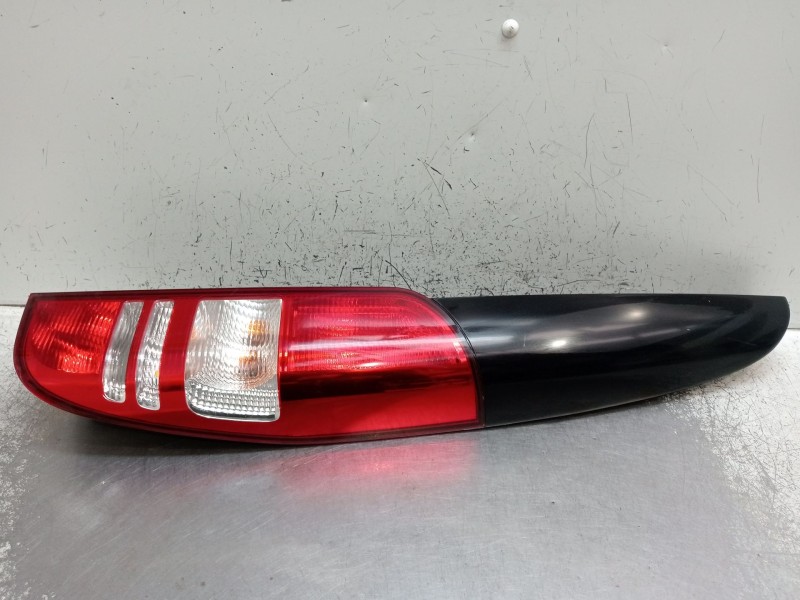 Recambio de piloto trasero derecho para mercedes-benz viano (w639) cdi 2.2 (639.811, 639.813, 639.815, 639.711, 639.713) referen