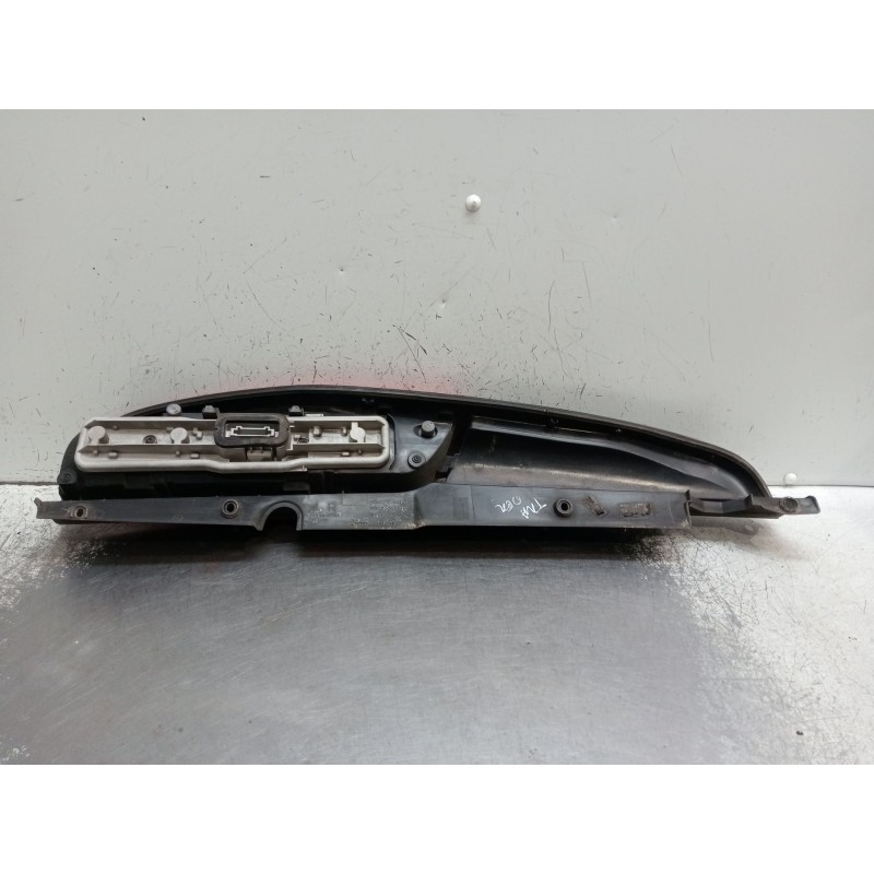 Recambio de piloto trasero derecho para mercedes-benz viano (w639) cdi 2.2 (639.811, 639.813, 639.815, 639.711, 639.713) referen