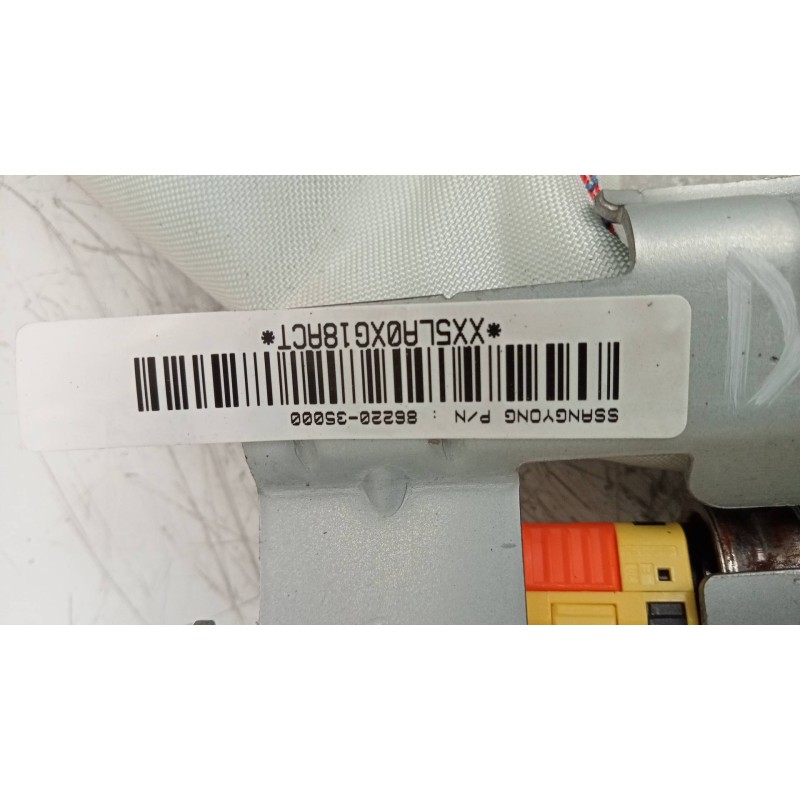 Recambio de airbag cortina delantero derecho para ssangyong tivoli 1.6 turbodiesel cat referencia OEM IAM 8622035000  