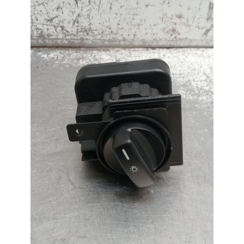 Recambio de mando luces para mercedes-benz clase b sports tourer (w245) b 200 cdi (245.208) referencia OEM IAM 1695451004 322201