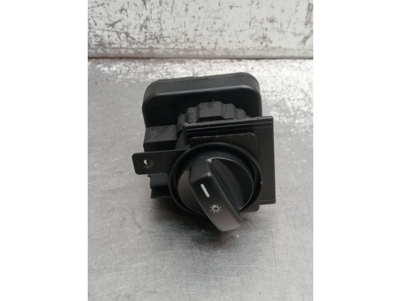 Recambio de mando luces para mercedes-benz clase b sports tourer (w245) b 200 cdi (245.208) referencia OEM IAM 1695451004 322201