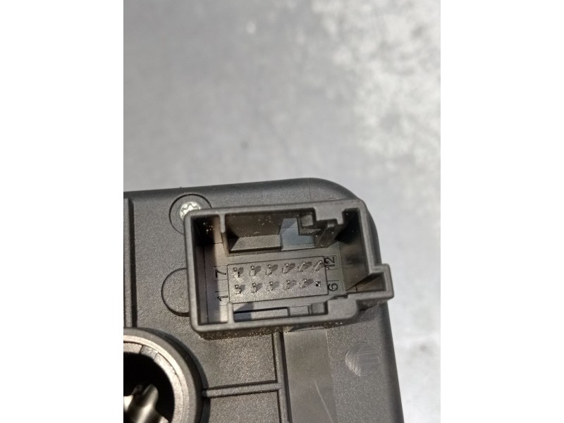 Recambio de mando luces para mercedes-benz clase b sports tourer (w245) b 200 cdi (245.208) referencia OEM IAM 1695451004 322201