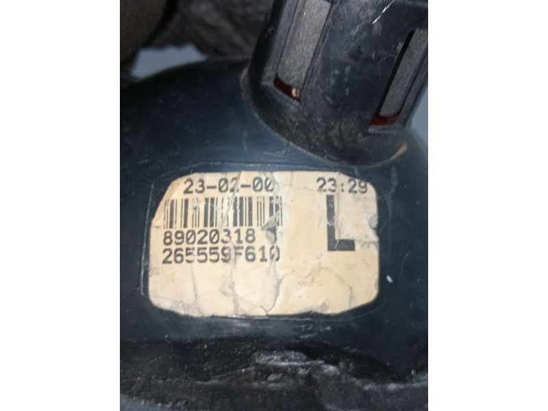 Recambio de piloto trasero izquierdo interior para nissan primera hatchback (p11) 1.6 16v referencia OEM IAM 265559F610 89020318