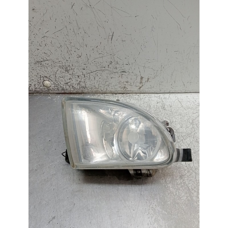 Recambio de faro antiniebla izquierdo para nissan primera hatchback (p11) 1.6 16v referencia OEM IAM 89200556 261559F901 1999