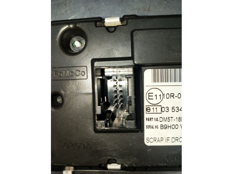 Recambio de pantalla multifuncion para ford kuga (cbs) trend referencia OEM IAM DM5T18B955BC B9H00V013455 2013