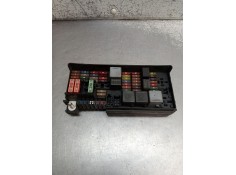 Recambio de caja reles / fusibles para mercedes-benz clase m (w164) ml 320 cdi 4-matic (164.122) referencia OEM IAM A1645400272 