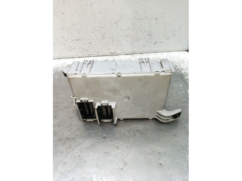Recambio de caja reles / fusibles para citroën nemo furgoneta/monovolumen (aa_) 1.3 bluehdi 80 referencia OEM IAM 01384173080 11