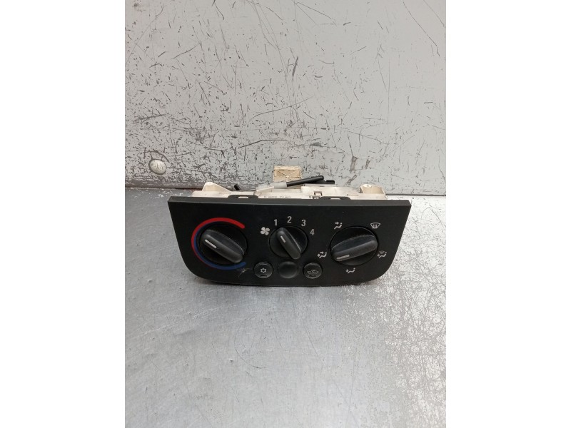 Recambio de mando calefaccion / aire acondicionado para opel combo furgoneta/monovolumen 1.7 di 16v referencia OEM IAM 0398556I2