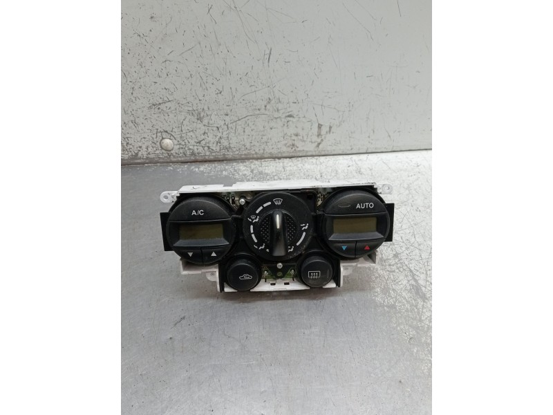 Recambio de mando calefaccion / aire acondicionado para nissan primera hatchback (p11) 1.6 16v referencia OEM IAM   1999